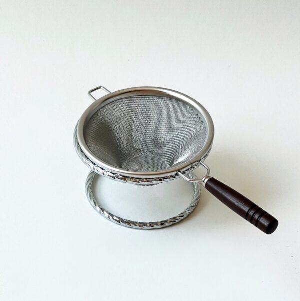 ACS_0388 ROKA Powder Strainer with Holder Stainless Steel