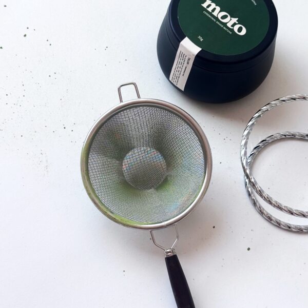 ACS_0393 ROKA Powder Strainer with Holder Stainless Steel